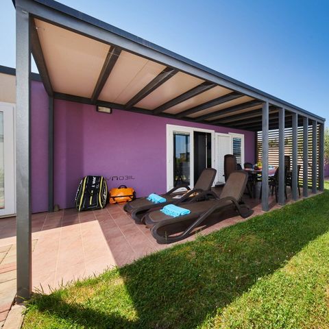 Mobilhome 4 personnes - Comfort | 2 Ch. | 4 Pers. | Terrasse surélevée | 2 SDB | Clim. | TV