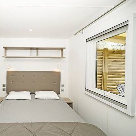 BUNGALOW 6 personnes - Premium | 3 Ch. | 6 Pers. | Terrasse surélevée | 2 SDB | Clim.