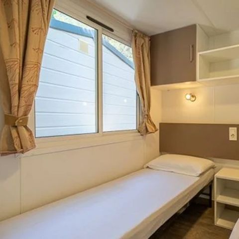 BUNGALOW 6 personnes - Comfort | 3 Ch. | 4/6 Pers. | Terrasse simple | Clim.