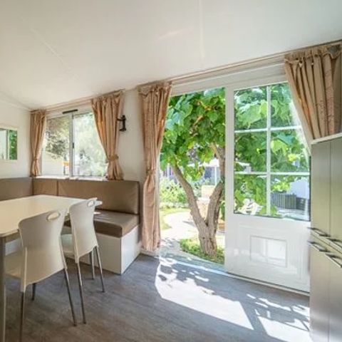 BUNGALOW 6 personnes - Comfort | 3 Ch. | 4/6 Pers. | Terrasse simple | Clim.