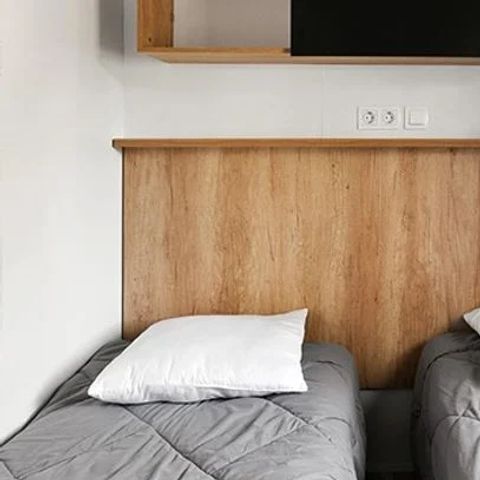 BUNGALOW 6 personnes - Premium | 2 Ch. | 4/6 Pers. | Terrasse Lounge | Clim. | TV