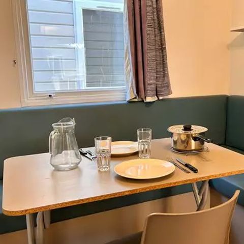 BUNGALOW 4 personnes - Comfort | 2 Ch. | 4 Pers. | Terrasse surélevée | Clim.