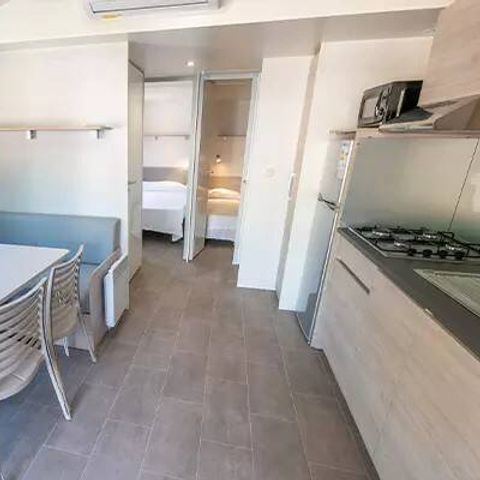 BUNGALOW 4 personnes - Premium | 2 Ch. | 4 Pers. | Terrasse simple| Clim.