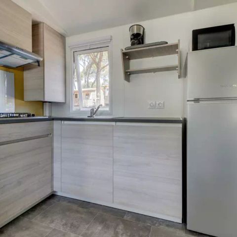 BUNGALOW 6 personnes - Mobil-home | Comfort | 2 Ch. | 4/6 Pers. | Terrasse simple | Clim.