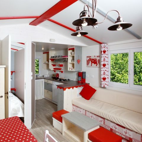 BUNGALOW 5 personnes - Cabane du Jura 35 m² - climatisé 5 pers