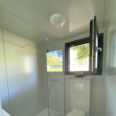 Emplacement - Forfait emplacement Prestige avec sanitaires privés