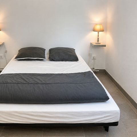 GÎTE 4 personnes - Gites 2 ch. - Terrasse couverte - 60 m2