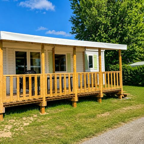 BUNGALOW 4 personnes - Mobil-Home Confort+ 2 ch. - Terrasse couverte - 30 m2