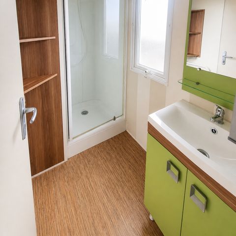 BUNGALOW 4 personnes - Mobil-Home Confort+ 2 ch. - Terrasse couverte - 30 m2