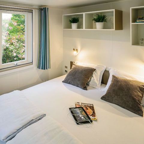 BUNGALOW 5 personnes - Comfort | 2 Ch. | 5 Pers. | Terrasse surélevée | Clim.