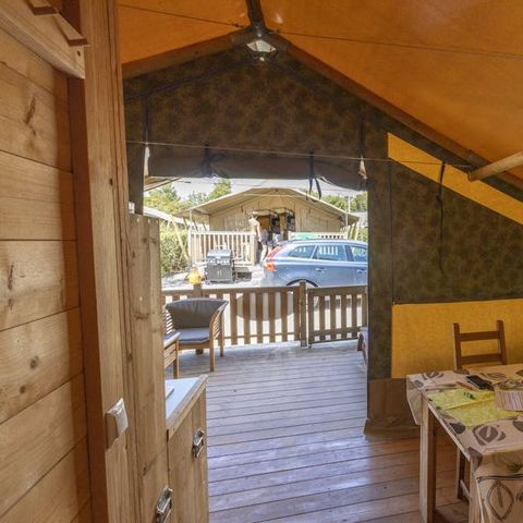 Tente en toile et en bois 5 personnes - Tente safari Sorella + sanitaires + climatisation (6P)