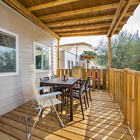 BUNGALOW 6 personnes - Comfort XL | 2 Ch. | 4/6 Pers. | Terrasse Surélevée | Clim.