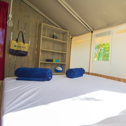 TENTE TOILE ET BOIS 4 personnes - Bijela Uvala - Tente safari + sanitaires + climatisation (5P)