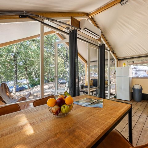 Tente en toile et en bois 4 personnes - Bijela Uvala - Tente safari Bella Vista + air conditionné (4P)