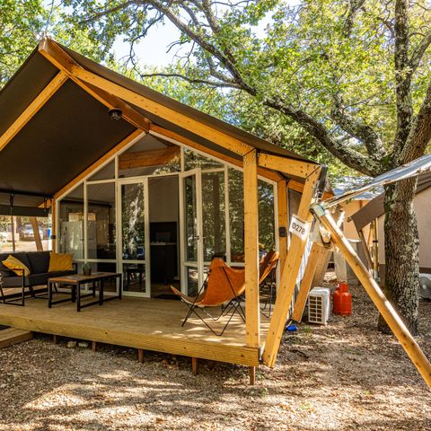 TENTE TOILE ET BOIS 4 personnes - Bijela Uvala - Tente safari Bella Vista + air conditionné (4P)