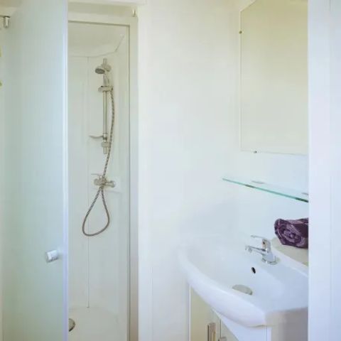 BUNGALOW 6 personnes - Premium 3 chambres 2 salles de bain Lounge