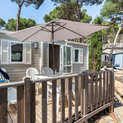 Mobilhome 6 personnes - Classic | 3 Ch. | 6 Pers. | Terrasse surélevée non couverte | 1 SDB | Clim.