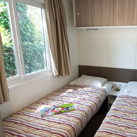 Mobilhome 6 personnes - Classic XL | 2 Ch. | 4/6 Pers. | Terrasse surélevée non couverte | 2 SDB | Clim.