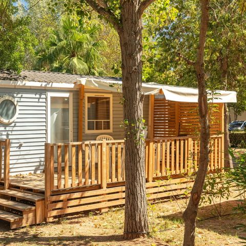 Mobilhome 6 personnes - Comfort | 2 Ch. | 4/6 Pers. | Terrasse surélevée non couverte | 2 SDB | Clim.
