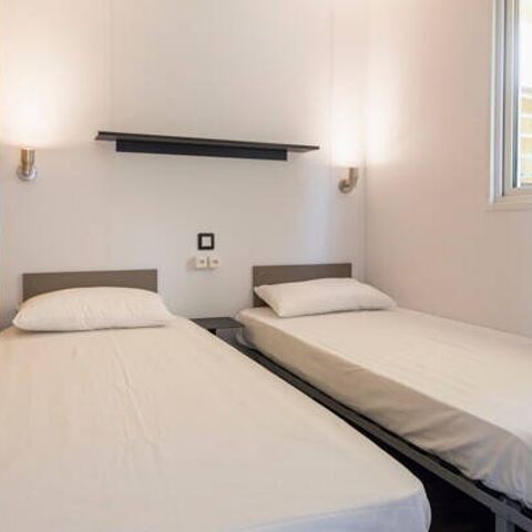 Mobilhome 4 personnes - Comfort | 2 Ch. | 4 Pers. | Terrasse surélevée | 2 SDB | Clim.