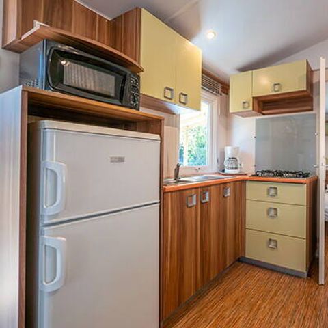 Mobilhome 6 personnes - Classic | 2 Ch. | 4/6 Pers. | Terrasse surélevée non couverte | 2 SDB | Clim.