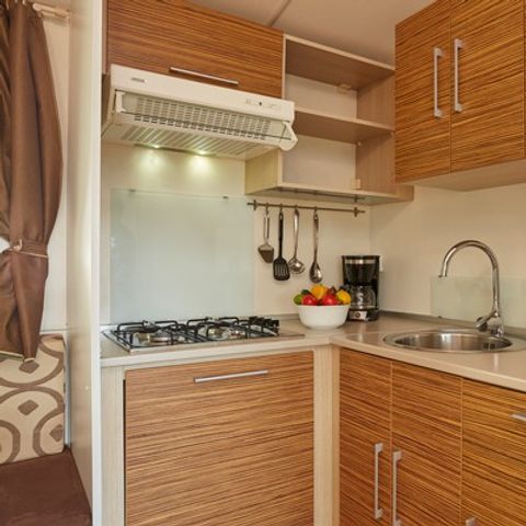 Mobilhome 4 personnes - Classic XL | 2 Ch. | 4 Pers. | Terrasse surélevée | 2 SDB | Clim. | TV