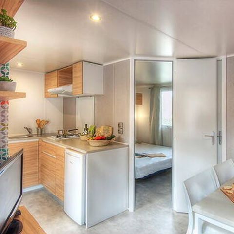 Mobilhome 4 personnes - Mobil-home | Classic | 2 Ch. | 4 Pers. | Terrasse surélevée | 2 SDB | Clim. | TV