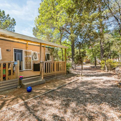 BUNGALOW 6 personnes - Premium Exclusive | 3 Ch. | 6 Pers. | Terrasse surélevée | 1 SDB | Clim. | TV