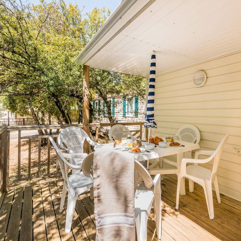 BUNGALOW 4 personnes - Mobil-home | Comfort | 2 Ch. | 4 Pers. | Terrasse simple | Clim.