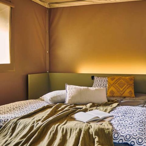 TENTE TOILE ET BOIS 4 personnes - Jungle Lodge 2ch - SDB