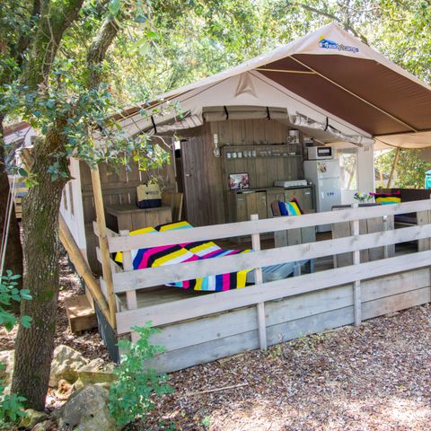 Tente en toile et en bois 5 personnes - Polari - Tente Safari - Sanitaires - Climatisation - 5P