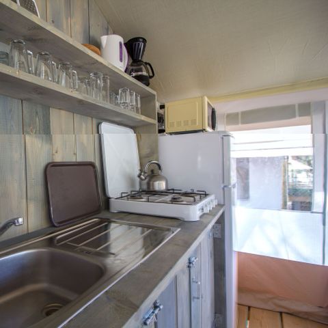 TENTE TOILE ET BOIS 5 personnes - Polari - Tente Safari + sanitaires + climatisation (5P)