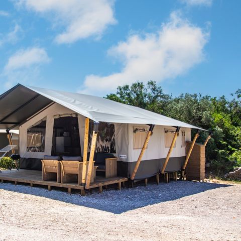 TENTE TOILE ET BOIS 5 personnes - Polari - Tente Safari + sanitaires + climatisation (6P)