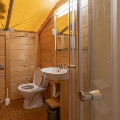 TENTE TOILE ET BOIS 5 personnes - Tente safari coucher de soleil + sanitaires + air conditionné (6P)