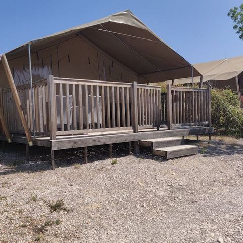 TENTE TOILE ET BOIS 5 personnes - Tente safari Sorella + sanitaires + climatisation (6P)