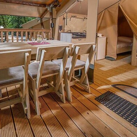 TENTE TOILE ET BOIS 6 personnes - Tente Safari | 3 Ch. | 6 Pers. | Terrasse surélevée | 1 SDB | Clim.