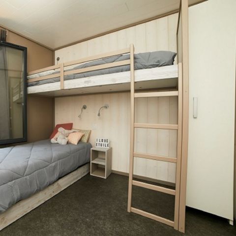 BUNGALOW 5 personnes - Lodge sur pilotis - Kabane 2/5