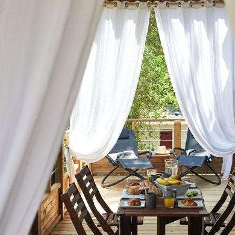 BUNGALOW 4 personnes - Lodge sur pilotis - Kabane 2/4 2 sdb