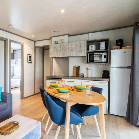 TENTE TOILE ET BOIS 5 personnes - Lodge Kabane sur Pilotis 3 Pièces 5 Personnes Climatisé + TV