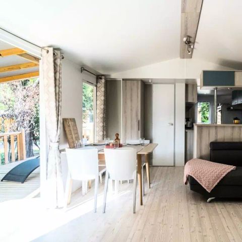 BUNGALOW 4 personnes - Klassic 2 XL 3 Pièces 4 Personnes Climatisé + TV