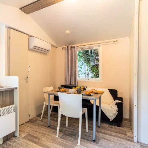 BUNGALOW 6 personnes - Klassic 4 Pièces 6 Personnes Climatisé + TV
