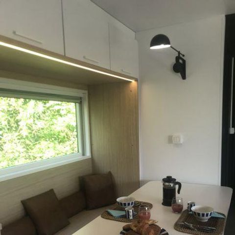 BUNGALOW 6 personnes - C- Mobil-home Caraïbes - 2 chambres