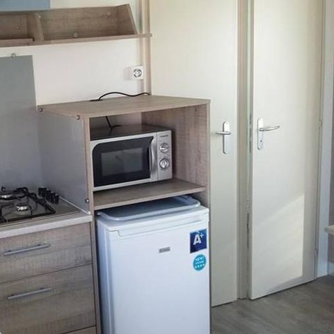 BUNGALOW 4 personnes - C- Mobil-home Adriatique 2 chambres