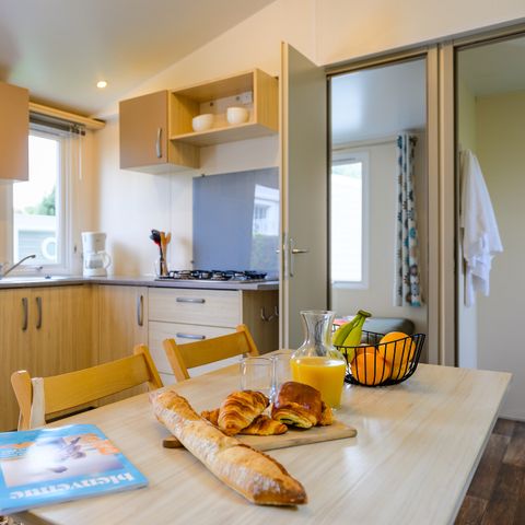 BUNGALOW 4 personnes - LOISIR CONFORT 2 ch. 4 pers. - 25m2 - terrasse parasol