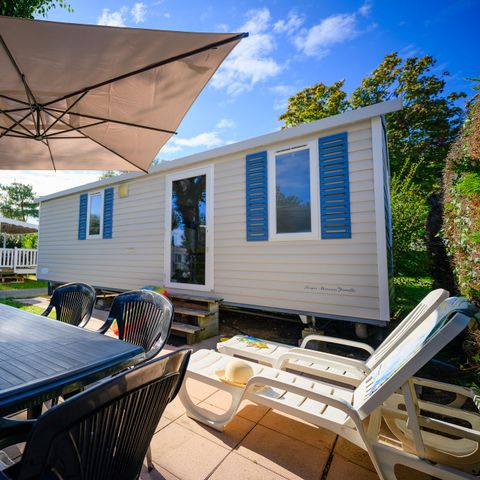 BUNGALOW 4 personnes - D/ LOISIR CONFORT 2 ch. 4 pers. - 25m2 - terrasse parasol 4 pers.