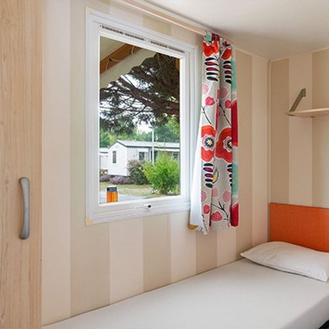 BUNGALOW 6 personnes - Mobil-home | Classic | 3 Ch. | 6 Pers. | Terrasse surélevée | 1 SDB