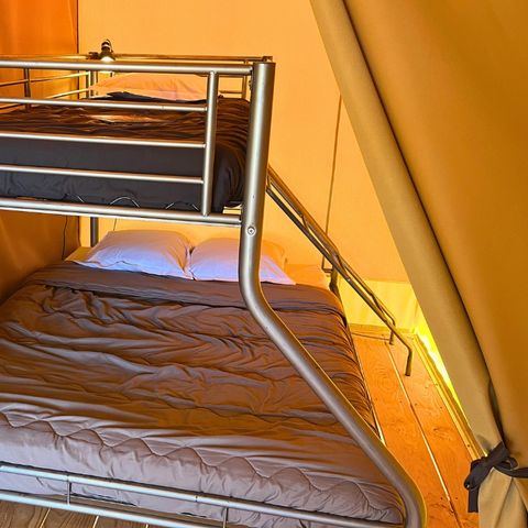 BUNGALOW TOILÉ 5 personnes - SANS SANITAIRES