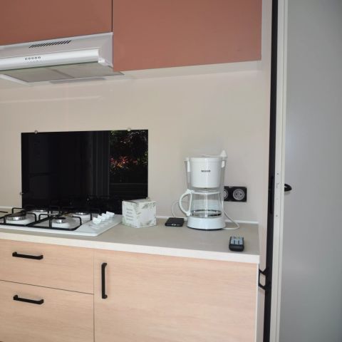BUNGALOW 4 personnes - Premium 3 Pièces 4 Personnes Climatisé + TV
