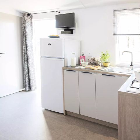 BUNGALOW 6 personnes - Mobil Home Confort Plus 4 Pièces 6 Personnes + TV