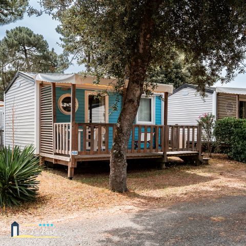 BUNGALOW 2 personnes - Mobil-home Confort 18,60 m² (1 chambre) + terrasse bois semi-couverte